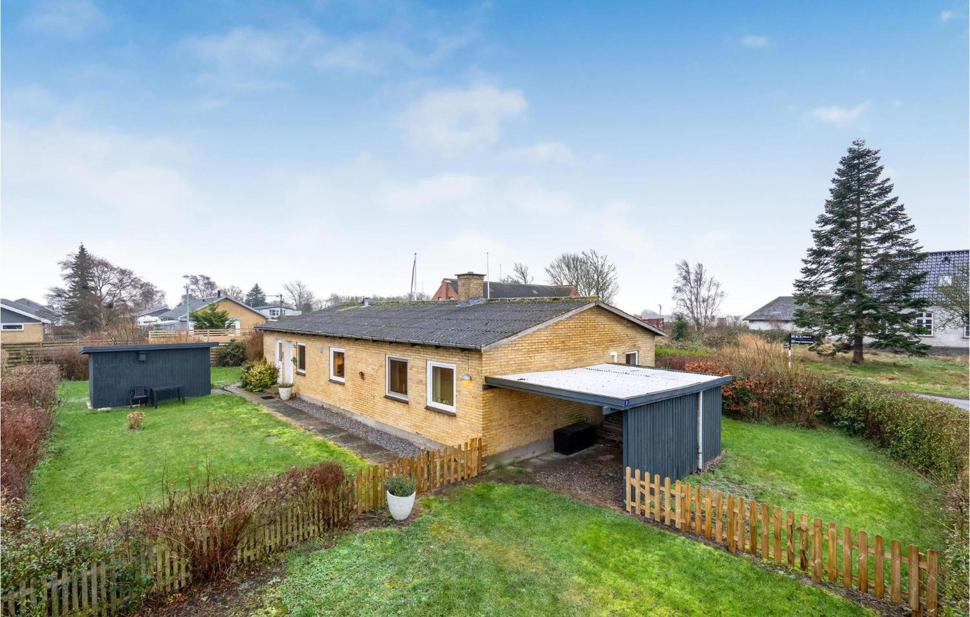 Beautiful Home In Nakskov With Kitchen Exteriör bild